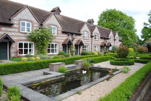 Courtyard gardens- click for photo gallery